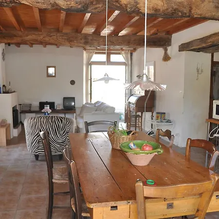 Spacious Holiday House Near River In Teilhet Teilhet (Ariege)